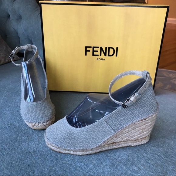 Designer shoes (Fendi) - Picture 7 of 8